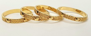 ชุดกำไลข้อมือผู้หญิง SARA Dubai ชุบทอง 24K 4 ชิ้น คุณภาพสูง ราคาประหยัด 2 กรัม เครื่องประดับสำหรับวันครบรอบ ดีไซน์ทันสมัย - Product Image 2