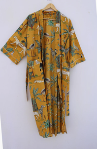 Bata Kimono de Algodón Suave y Transpirable con Estampado Digital de Dibujos Animados para Mujer, Camisón de Verano Hecho a Mano con Cuello en V y Elástico, de Naaz Textile - Product Image 4