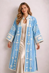 Veste longue en velours bleu ciel de qualité supérieure, brodée de fleurs, style bohème, manches longues, col montant, vêtements d'extérieur pour femmes pour l'hiver - Product Image 2
