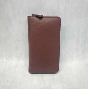 Portefeuille de voyage multifonctionnel en cuir, étui pour passeport, pochette pour téléphone portable, documents et billets, fermeture à glissière, fait main en Inde - Product Image 3