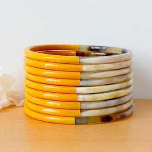 Bracelet jonc en corne de buffle naturelle, matériau écologique et biologique, couleur naturelle, style plume animale, pour femme, haute couture - Product Image 4