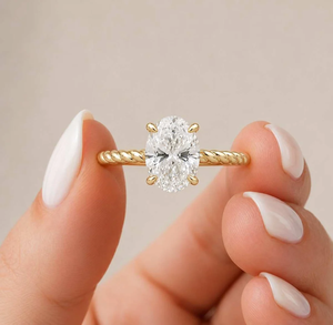 Bagues en diamant, bague de fiançailles en diamant taille ovale, or jaune, style luxueux, bijoux pour femmes - Product Image 2