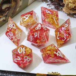Juego de dados de resina hechos a mano con colores únicos para aventuras de mesa, juegos de DND, sesiones de juego y regalos - Product Image 2