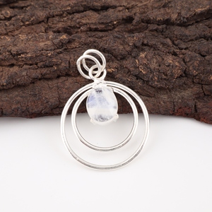 Amazing Rainbow Moonstone Oval Shape Cut Sterling Silver Vintage <b>Pendant</b> Brass Handmade Prong Setting Fashion Jewelry Women Wear - Product Image 1