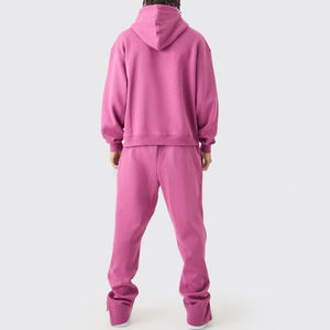 Ensemble de sweat-shirt à capuche rose surdimensionné pour homme, couleur unie, en molleton, décontracté, pour l'automne, avec pantalon de jogging tricoté coupe classique - Product Image 3