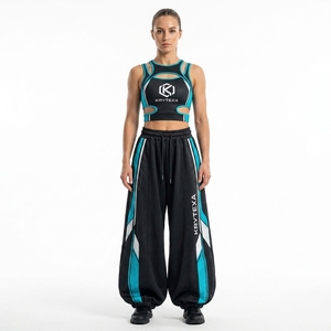 Fournisseur de vêtements de fitness pour femmes : haut court sans manches à imprimé personnalisé et pantalon ample à jambes larges en coton élasthanne - Product Image 4