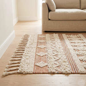 Tapis d'appoint en coton tissé à la main avec motif géométrique triangulaire pour chambre à coucher, entrée et décoration intérieure moderne - Product Image 6