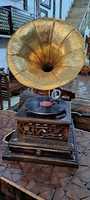 Gramophone en laiton vintage haut de gamme, style antique, collection héritage, phonographe décoratif pour salon, bureau à domicile, table