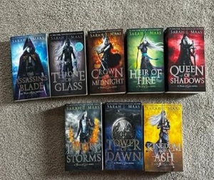 Colección de 8 Libros de la Serie Throne of Glass de Sarah J. Maas, Edición en Inglés, Novela de Fantasía para Adultos - Product Image 2