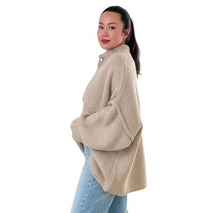 Cárdigan de punto suave beige para mujer con manga globo, botones frontales, ajuste holgado, estilo casual, manga larga, fabricante de logotipos personalizados - Product Image 2