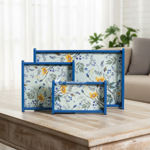 Plateau en bois laqué rectangulaire avec motifs tropicaux motif de feuilles artisanat économique plateau de service et de rangement pour la vente en gros - Product Image 1
