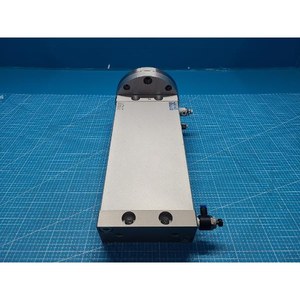 Actuador de Cilindro de Placa SMC MDUB63-E4126-200 Usado Como Está, Piezas de Equipos Semiconductores Legacy - Product Image 1
