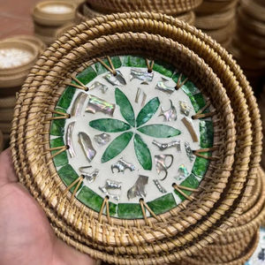 Plateau décoratif en nacre et rotin pour l'aménagement de l'espace de vie, service et présentation, artisanat vietnamien - Product Image 1