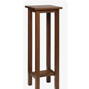 Support de plante minimaliste en bois de teck avec piétement doré, diamètre 35 cm x hauteur 85 cm |   Fabriqué à la main à Moradabad - Product Image 1