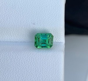 Turmalina Verde Corte Esmeralda, Gema Suelta Natural de Calidad para Joyería, Certificada - Product Image 3