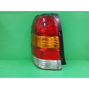 Luz Trasera Izquierda Usada Escape, Certificada por OE, 2000-2007, Ajuste Universal 1L8413B505D - Product Image 1