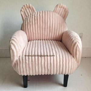 Modern <b>Bear</b> Design Children's Armchair Soft Corduroy Upholstered Sofa Chair for Kids Bedroom and Playroom - Product Image 2