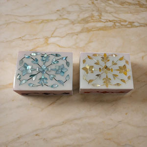 Boîte de rangement pour bijoux rectangulaire en marbre indien de qualité supérieure avec incrustation de nacre, artisanale, boîte cadeau de luxe pour mariage au prix d'usine - Product Image 1