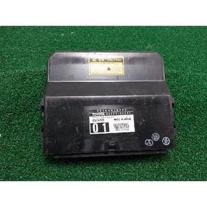ES a utilisé des ECU et des modules informatiques 8954033301 - Product Image 1
