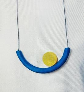 Collar de Resina Clásico de Última Moda para Mujer, Diseño Ecológico con Motivo de Amor, Accesorios de Ropa, Joyería Artesanal, Colgante de Epoxi Personalizado con Diseño Floral - Product Image 1