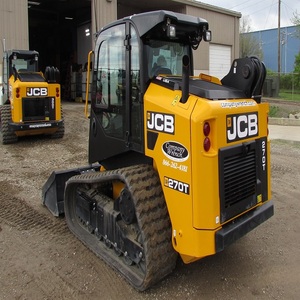 Cargadora compacta sobre orugas de alto rendimiento con motor diésel de 74 HP y cucharón grande de 0.44 m³ para obras - Product Image 1