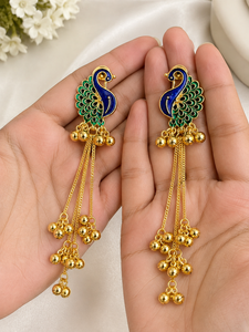 Boucles d'oreilles pendantes bohèmes cachemiriennes Paon pour femme, longues chaînes plaquées or 18 carats, émail, bijoux ethniques indiens, vente en gros - Product Image 3
