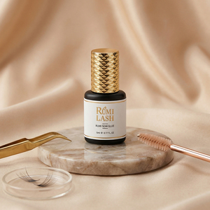 กาวต่อขนตา RUMILASH RUMI ความแม่นยำระดับกึ่งสูง แห้งภายใน 3 ถึง 4 วินาที สำหรับช่างต่อขนตามืออาชีพ - Product Image 1