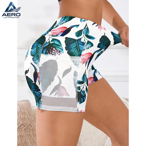 Shorts de sport pour femmes fabriqués au Pakistan, impression par sublimation, taille élastique de haute qualité, vêtements de yoga et de fitness. - Product Image 3