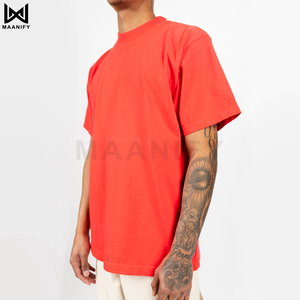 เสื้อยืดคอตตอนพิมพ์ลายย้อมสีแบบโอเวอร์ไซส์สำหรับผู้ชาย ปี 2026 น้ำหนัก 300 กรัม สไตล์วินเทจ ซักแล้วใส่สบาย เหมาะสำหรับสตรีทแวร์ แฟชั่นลำลอง - Product Image 6