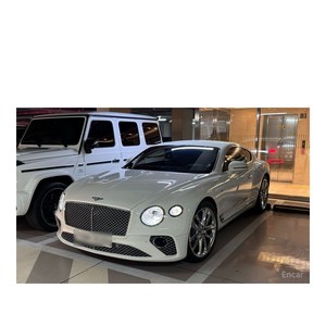 Bentley Continental 4.0 GT Modelo Diciembre 2020 con Caja de Cambios Automática, Volante a la Izquierda, Asientos de Cuero, Solo 29,000 Km! - Product Image 6