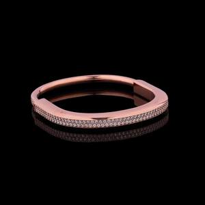 Nouvelles petites boucles d'oreilles en argent 925 pour femme, entièrement serties de diamants Arede - Product Image 3