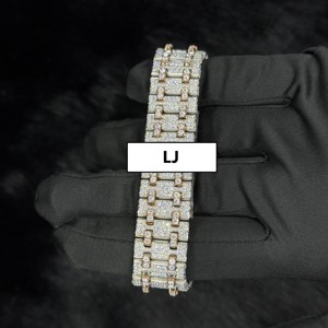 Reloj de Lujo con Diamantes de Moissanita en Acero Inoxidable, Diseño Iced-Out, Cristal Resistente a Arañazos para Hombres, Uso en Fiestas y Oficina, Venta al por Mayor - Product Image 2