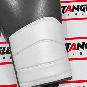 Gants de boxe rectangulaires en cuir premium, à lacets, pour entraînement et sparring, équipement de boxe professionnel avec protection solide des poignets. - Product Image 3