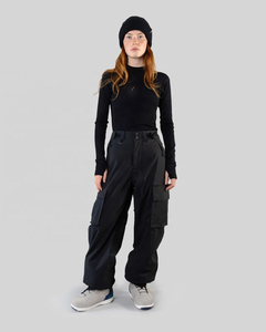 Pantalon de ski et snowboard noir imperméable 10 000 mm coupe-vent avec jupe de neige amovible, pantalon cargo ample unisexe OEM - Product Image 3