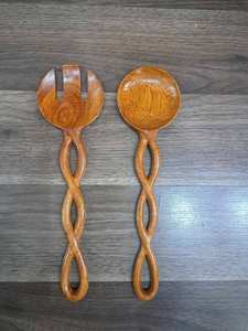 Cuchara de Sopa de Madera Vietnamita Hecha a Mano con Mango de Hoja, Cucharón de Cocina Rústico, Utensilios de Mesa Artesanales de Vietnam - Product Image 2