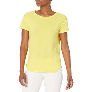 Camiseta de mujer para atuendos casuales diarios, camiseta a rayas para mujer con combinaciones de colores modernas - Product Image 4