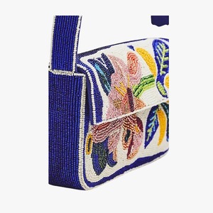 Sac à bandoulière élégant au design unique avec broderie perlée, sac à main artisanal élégant pour femmes, idéal pour les soirées et les événements spéciaux - Product Image 6