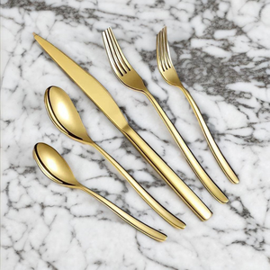 Ensemble de couverts de luxe personnalisés en acier inoxydable doré, design traditionnel pour mariage, finition miroir, couteau, cuillère, fourchette à prix réduit - Product Image 2