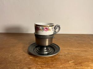 New Style Metal Cup And Saucer Set For Tea <b>Coffee</b> Drinking And Kitchen Dining <b>Table</b> Decoration Purpose - Product Image 4