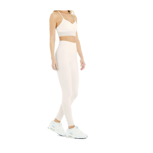 Conjunto de Yoga para Mujer de Último Diseño a Bajo MOQ, Ropa de Yoga con Logotipo Personalizado al por Mayor, Conjuntos Deportivos sin Costuras para Gimnasio - Product Image 5