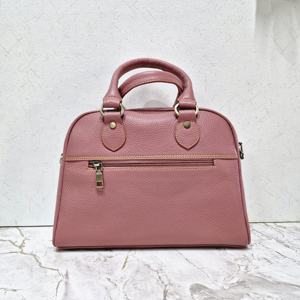 Meilleure vente de sac à bandoulière en cuir de vachette véritable à fleurs marron pour femmes fermeture à glissière unique Style vintage pour polyester - Product Image 2