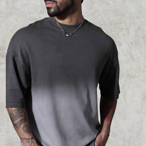 T-shirts pour hommes en coton lourd surdimensionnés, personnalisables, effet délavé, de haute qualité, respirants, col rond, manches courtes, directement de l'usine - Product Image 3