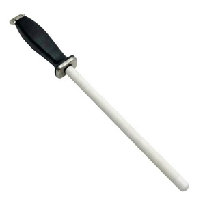 Herramienta de afilado de cuchillos de cerámica blanca MIT con dureza Mohs 9 para cuchillos de carnicero y para cortar huesos - Product Image 1