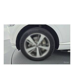 Genesis GV80 3.0 Diésel AWD 2023 con 84,145 km, Volante a la Izquierda, Caja de Cambios Automática, Asientos de Cuero, Cámara Trasera - Product Image 5