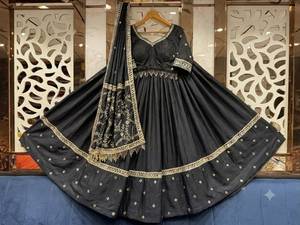 Ensemble Lehenga Choli indien traditionnel bleu en coton brodé, longueur ras du sol, coupe classique, pour femme, tenue de mariage, anti-humidité - Product Image 2