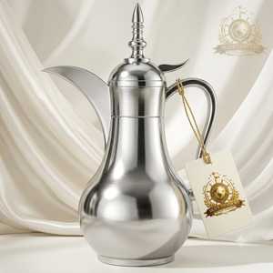 Cafetera Dallah árabe de lujo con grabados dorados y mango de madera, tetera de metal para el mercado de Oriente Medio - Product Image 6