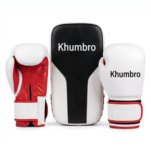 Ensemble de gants de boxe et de protection corporelle Khumbro |   Équipement d'entraînement de boxe professionnelle |   Équipement de protection pour le kickboxing, le MMA et les arts martiaux - Product Image 3
