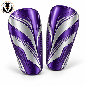 Cómodas Espinilleras VENOMOUS FIGHT GEAR con Protección Exterior Resistente, Acolchado Interior Suave y Cierre Ajustable de Gancho y Bucle de PU - Product Image 2