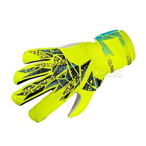 Gants de gardien de but de football de qualité supérieure pour adultes, avec une forte adhérence, respirants et offrant un bon soutien du poignet, pour les entraînements et les matchs. - Product Image 5