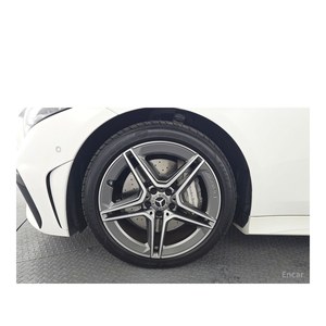 เมอร์เซเดส-เบนซ์ CLS300d 4MATIC รุ่นเดือนกรกฎาคม 2023 ระยะทาง 17,324 กม. ดีเซล เกียร์อัตโนมัติ พวงมาลัยซ้าย กล้องมองหลัง - Product Image 5